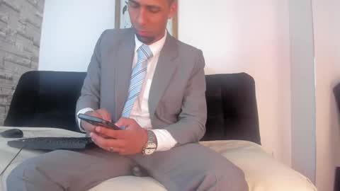 Snapshot of paolo_johnson chatting on October 2, 11:53 am Paolo online show from October 2, 11:53 am