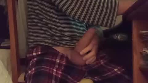 Snapshot of papa848411_84 chatting on September 9, 12:43 am papa848411_84 online show from September 9, 12:43 am