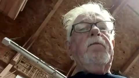 papajb70 online show from March 9, 3:22 am