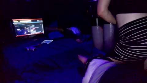 Juicy  online show from November 6, 7:28 pm