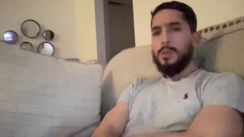 papicubano_guapo23cm online show from March 5, 5:49 am