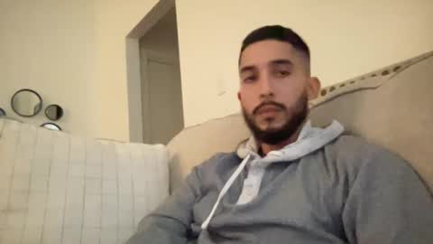 papicubano_guapo23cm online show from December 31, 2:51 am