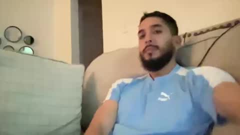 papicubano_guapo23cm online show from October 17, 5:11 am