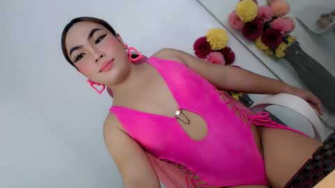 Fina Dwarf online show from March 8, 2:01 am
