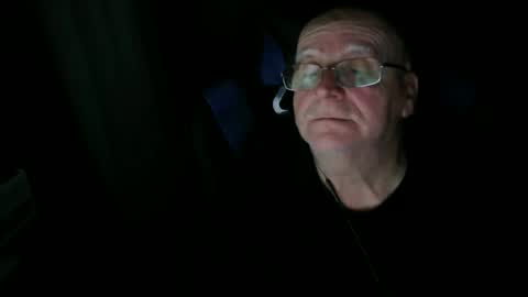 papilly online show from March 26, 9:25 am