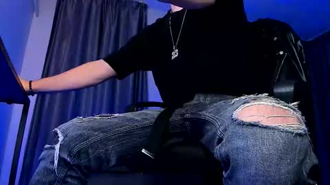 Paris online show from December 14, 2:40 am