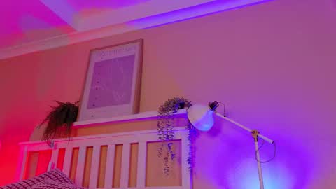 PARIS online show from March 6, 8:41 pm