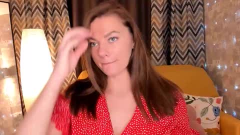 Paris online show from March 7, 8:36 am