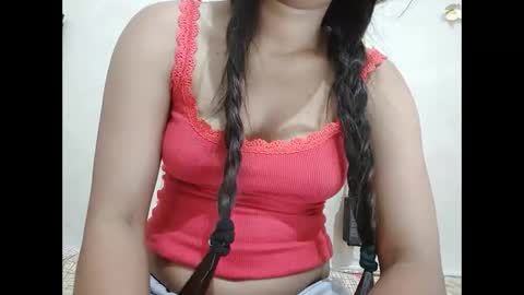 parneetu_642 online show from April 14, 3:43 am