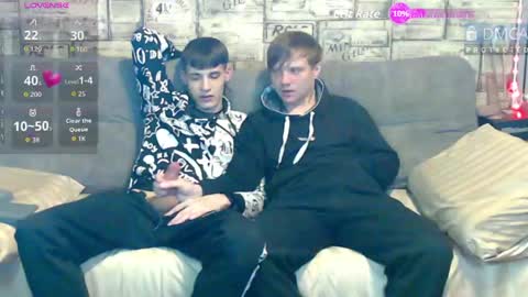 Max tall dark-haired guy with tattoos and Phil blond-haired online show from May 17, 2:43 am
