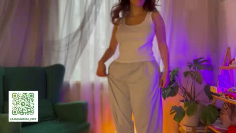 Call me Miss Alice Careful Passion Queen online show from December 15, 8:43 am