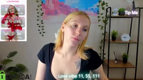 patr1cia_hart online show from November 24, 1:04 am