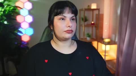 Patricia online show from March 27, 9:05 pm