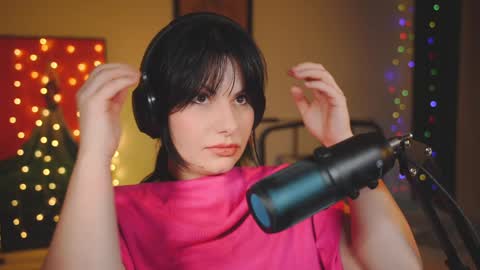 Snapshot of patricia_bennett chatting on December 22, 9:53 pm Patricia online show from December 22, 9:53 pm