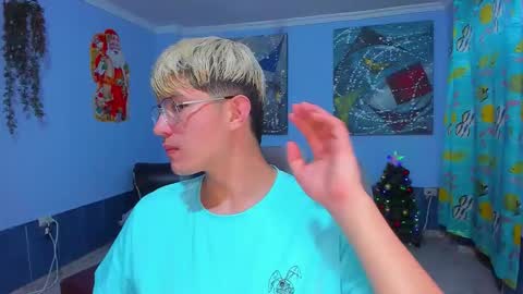 .... online show from December 1, 10:24 am