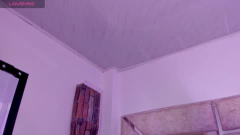 Snapshot of patrik_12 chatting on September 18, 1:09 am patrik online show from September 18, 1:09 am