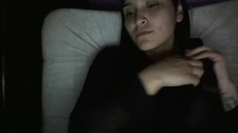 Pau online show from February 1, 5:15 am