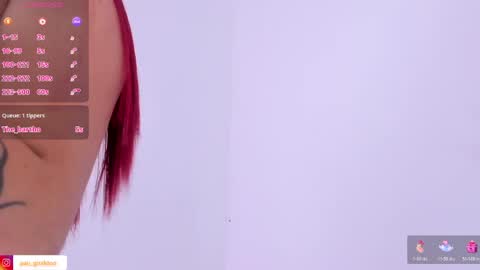 Paulina online show from April 14, 3:21 am