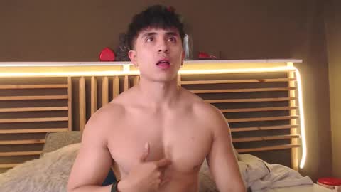 Paul online show from December 3, 1:34 pm