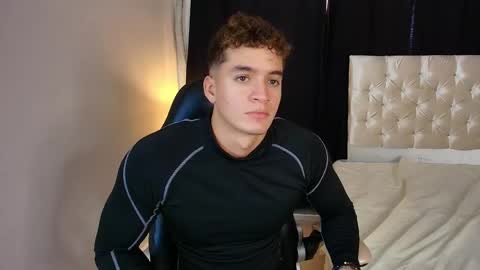 Paull George online show from April 21, 3:19 pm