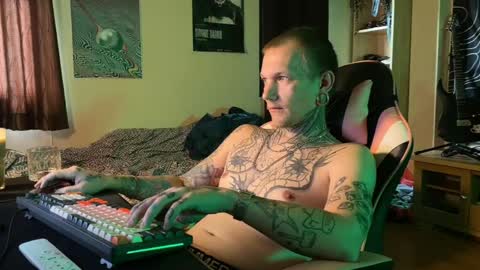 Paul online show from April 16, 3:17 am