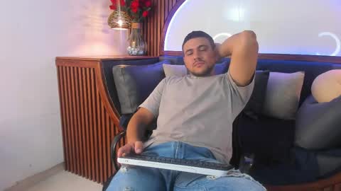 Paul Rivera online show from April 23, 4:52 pm