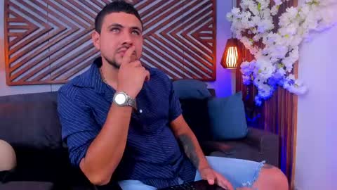 Paul Rivera online show from April 28, 9:19 pm