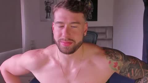 PAUL ROGER online show from March 12, 4:00 pm