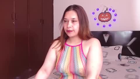 PAULA online show from October 16, 4:06 pm