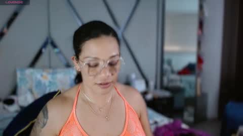 Paula online show from February 17, 4:39 pm