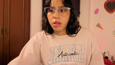 Paula  online show from April 12, 7:45 am