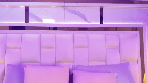 Paulina  online show from April 6, 7:04 pm