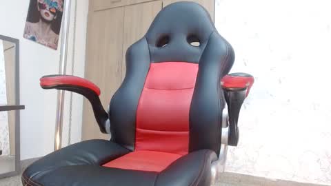 Paulina Rubio online show from February 25, 7:16 pm