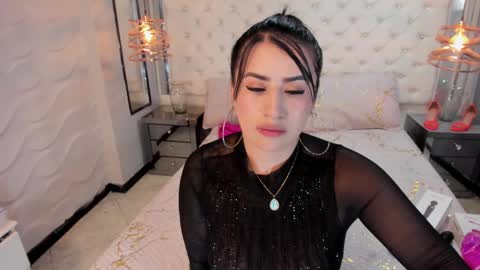 Snapshot of paulinabelen21 chatting on March 8, 10:32 am paulinabelen21 online show from March 8, 10:32 am