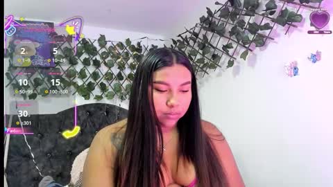 Paulina online show from December 4, 4:17 pm