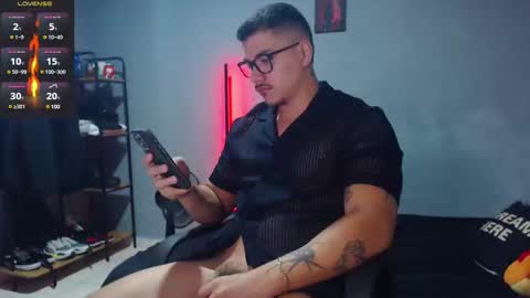 Paulo online show from February 20, 2:24 pm