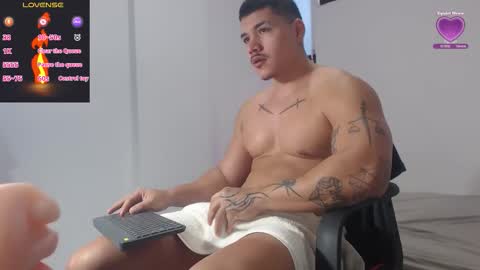 Paulo online show from March 24, 1:39 pm