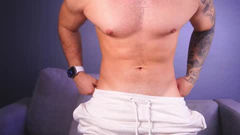 Paul Phoenix online show from December 3, 8:20 pm