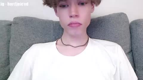 pawclaw online show from July 8, 11:52 pm