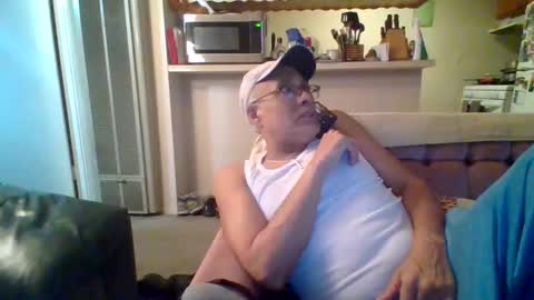 pawgkiller online show from December 5, 2:33 am