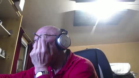 pc8474408 online show from December 1, 11:14 pm