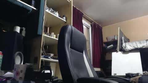 pc8474408 online show from March 27, 11:33 am