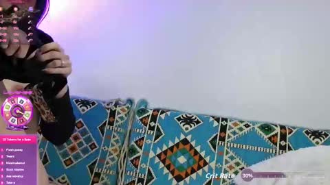 portiapiers online show from February 28, 8:40 am