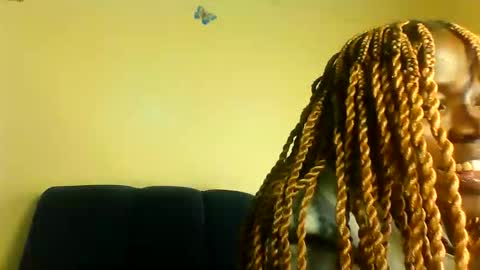 peachie online show from September 10, 9:49 pm