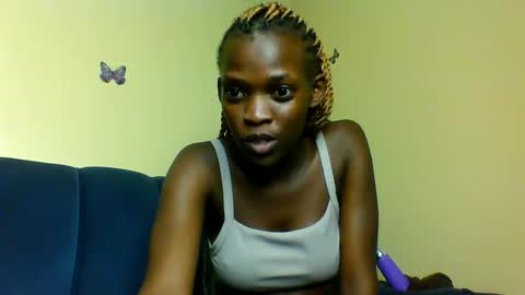 peachie online show from September 17, 1:09 am