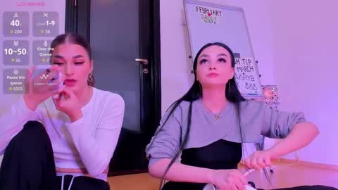 Kate online show from March 4, 1:41 pm