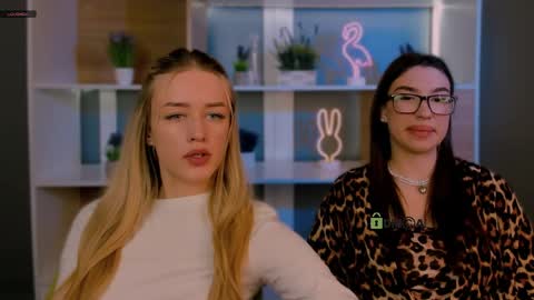 pearl_heart online show from March 27, 8:26 am