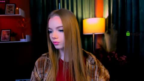 pearl_heart online show from April 13, 4:50 am