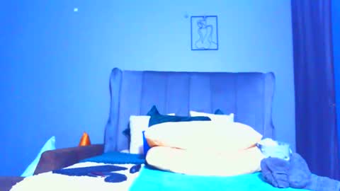 Pearl online show from April 20, 9:29 pm