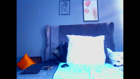 Pearl online show from November 19, 2:49 pm